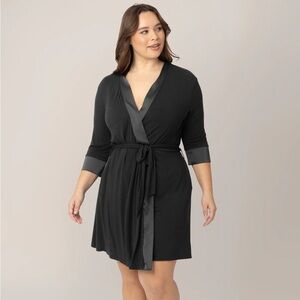 Kindred Bravely Emmaline Robe excellent condition black S/M